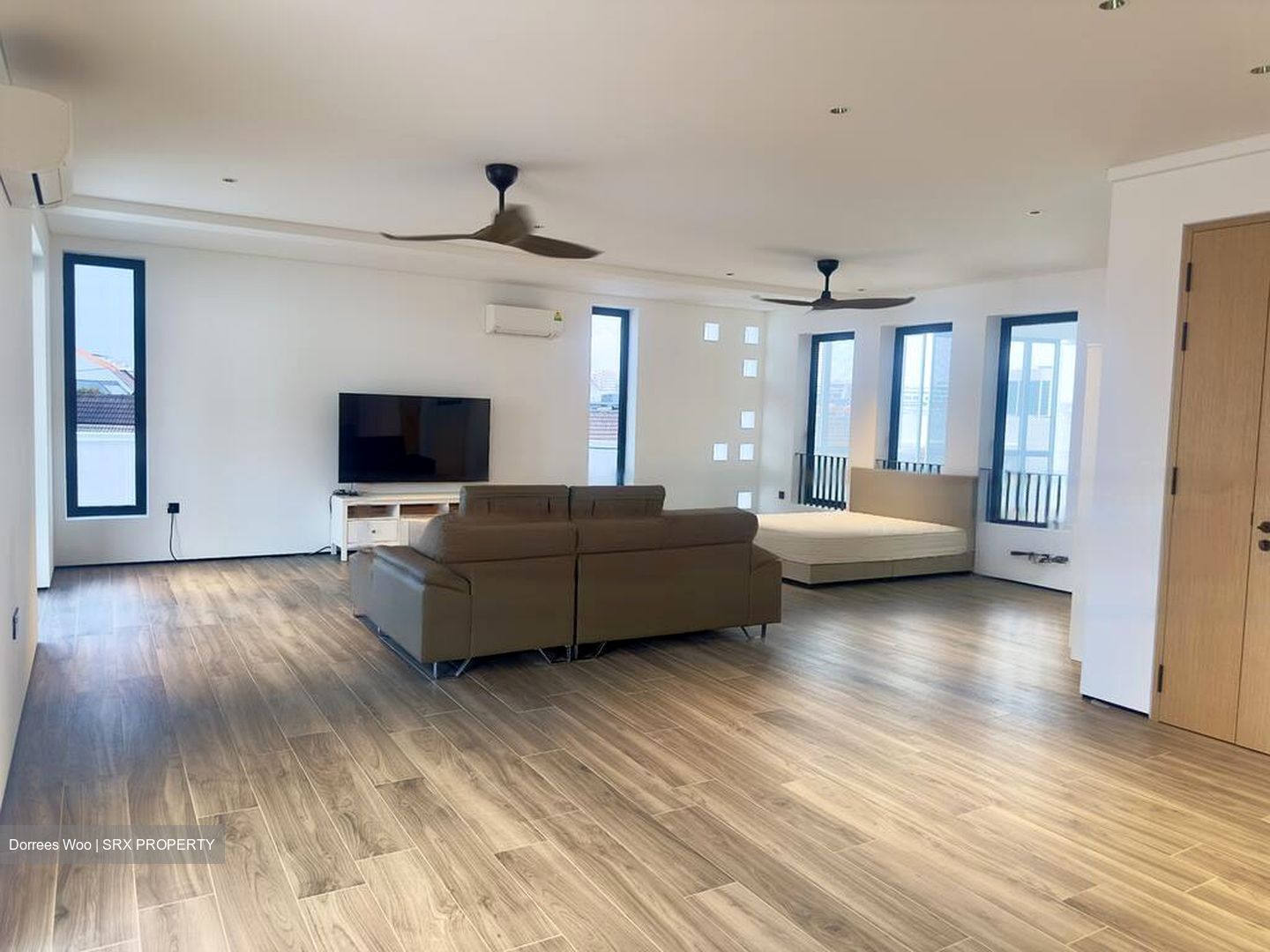 Seletar Hills Estate (D28), Semi-Detached #484041761